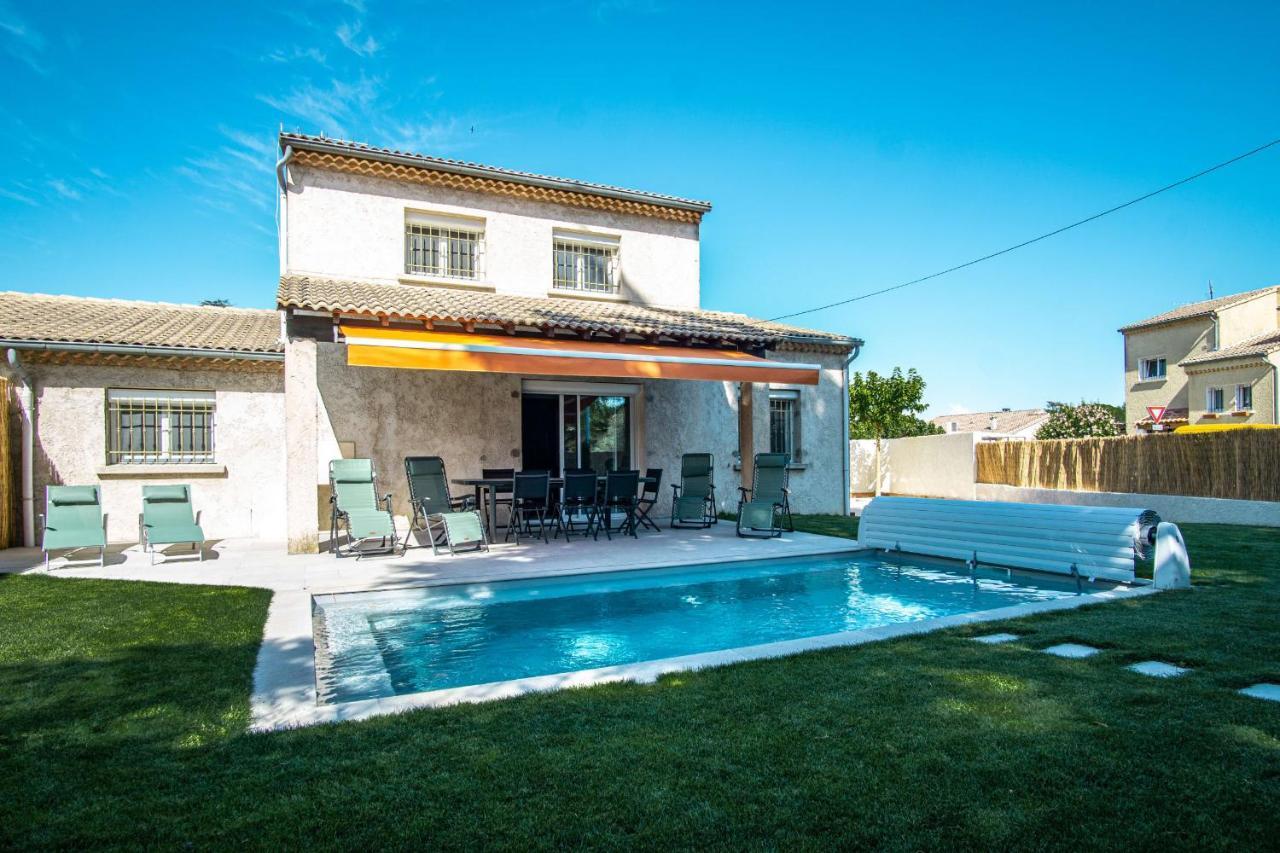 Christine'S Shed Villa LʼIsle-sur-la-Sorgue Buitenkant foto